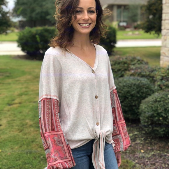 Boho Contrast Tie Shirt - Picture 3 of 3